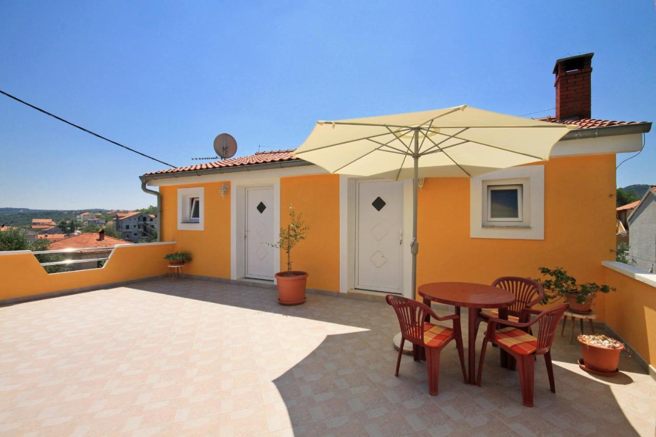 Apartments By The Sea Sali, Dugi Otok - 8110 ภายนอก รูปภาพ