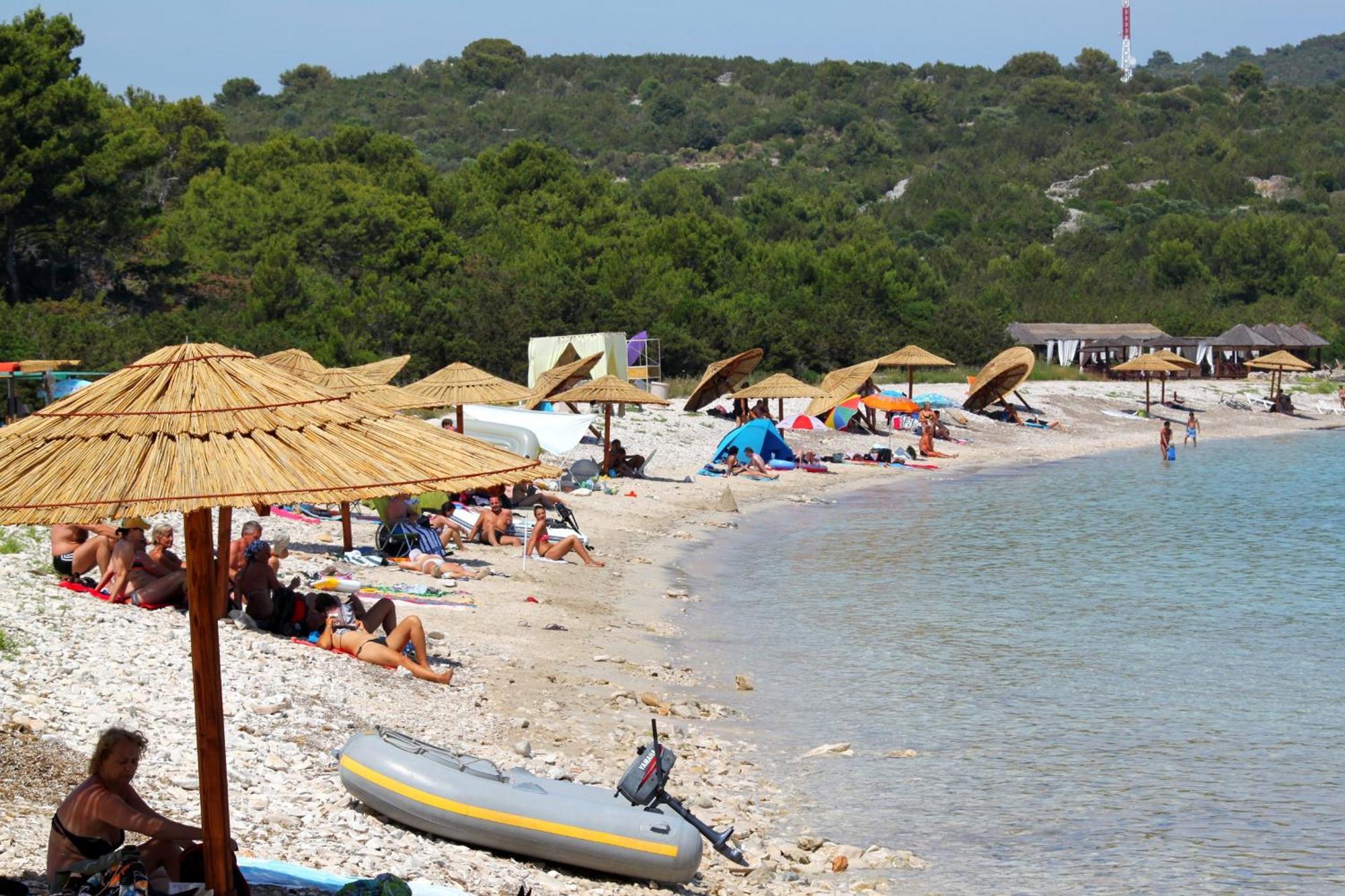 Apartments By The Sea Sali, Dugi Otok - 8110 ภายนอก รูปภาพ